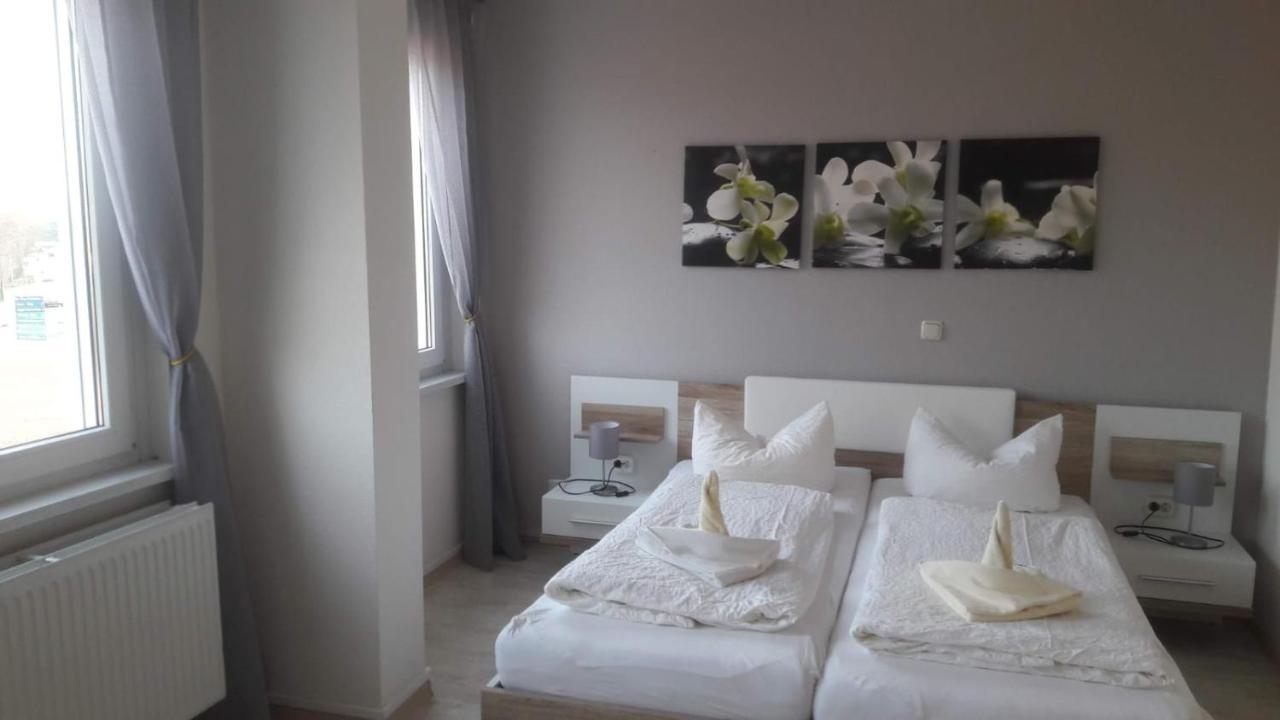 Hotel Ratscafe Ueckeritz ภายนอก รูปภาพ
