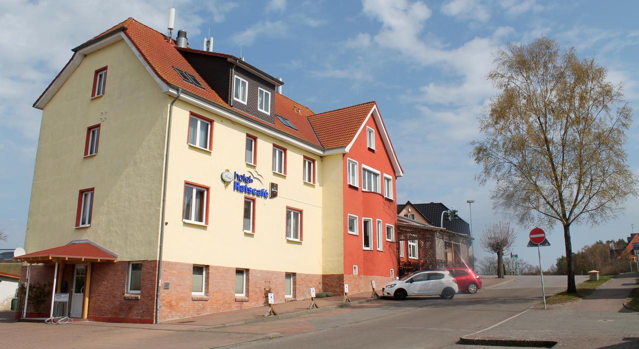 Hotel Ratscafe Ueckeritz ภายนอก รูปภาพ